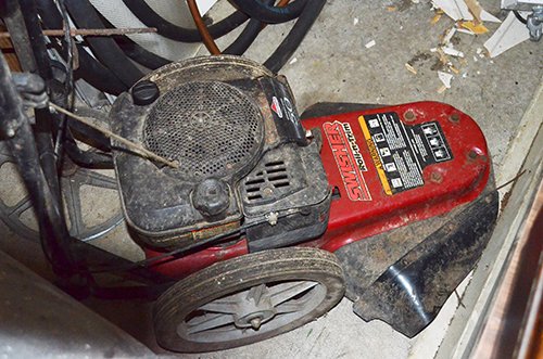 Property photo 37 - Personal Property Auction - Lawn & Garden - Tools - Van - Coca Cola Items